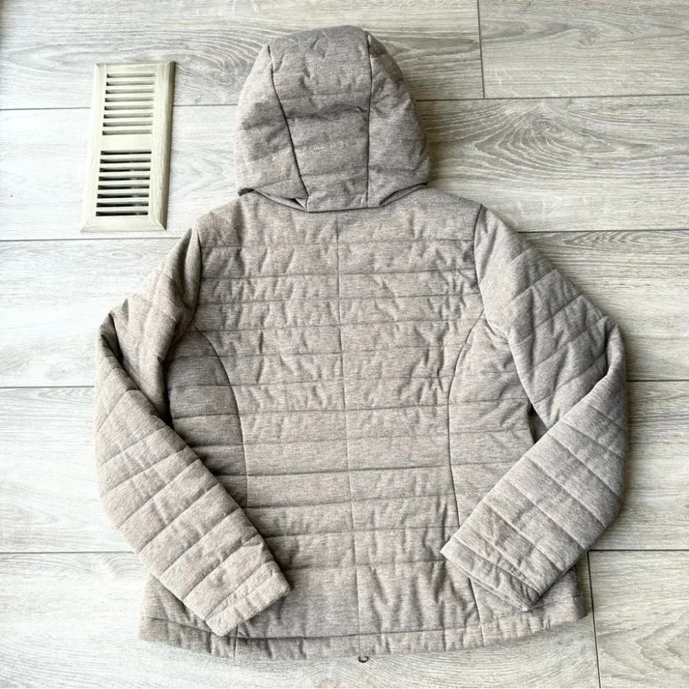 Lole Lightweight Quilted Fabric Puffer Jacket in Grey Mauve